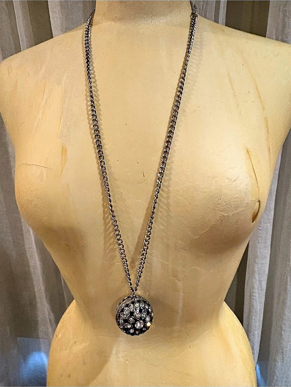 Statement Pendant Necklace in Black & Silver Like New